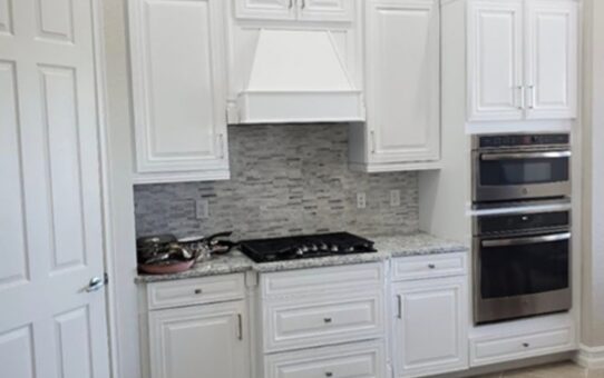 Cabinet refinishing Denver