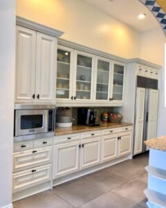 Cabinet Refinishing and Cabinet Painting Denver 