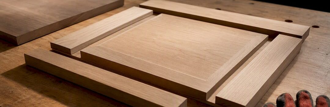 Shaker and slab door construction details